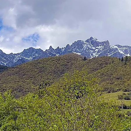 Hotell Picos De Europa And