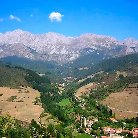 Picos De Europa And Camaleño